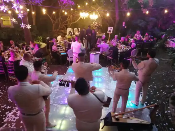 Mariachis en la Ciudad de México servicio Mariachi 24 Horas Ciudad de México CDMX
